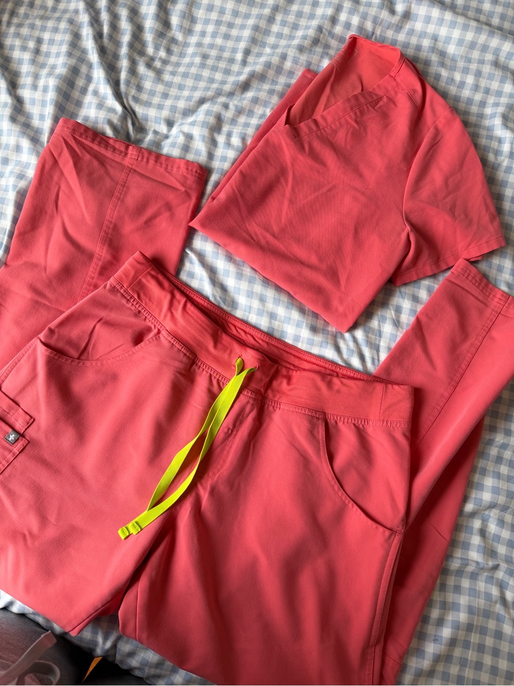 Coral Pink Figs Scrub Set with Neon Lime Drawstring - Picture 2 of 3